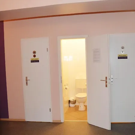 Хостел City Bed Am Kurfurstendamm Берлин